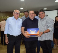Suplente de vereador Lu�s Carlos toma posse na c�mara de S�o Mamede