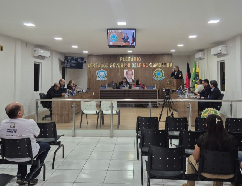 Vereadores participam de mais uma sess�o ordin�ria da c�mara de S�o Mamede realizada nesta segunda-feira (4)